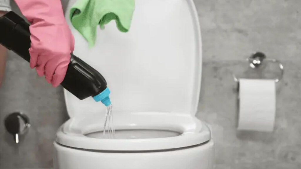 How To Use Liquid Fire In Toilet